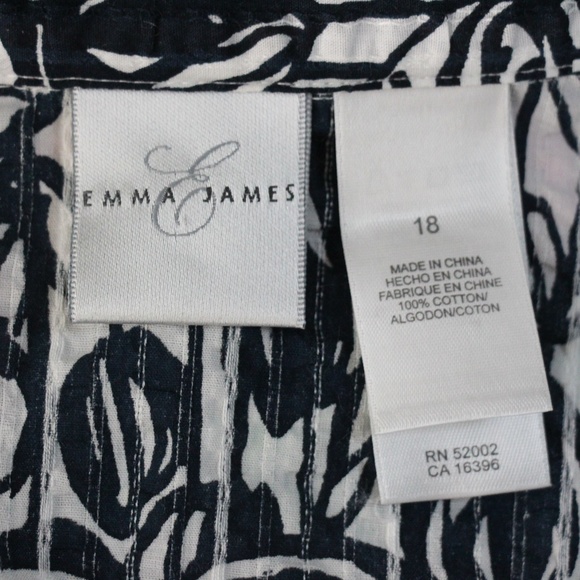 EMMA JAMES Navy and White Floral Sleeveless Top - Picture 8 of 8